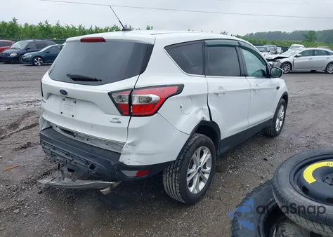 2017 Ford Escape Se из США, поврежденный, VIN 1FMCU9GD8HUD43668